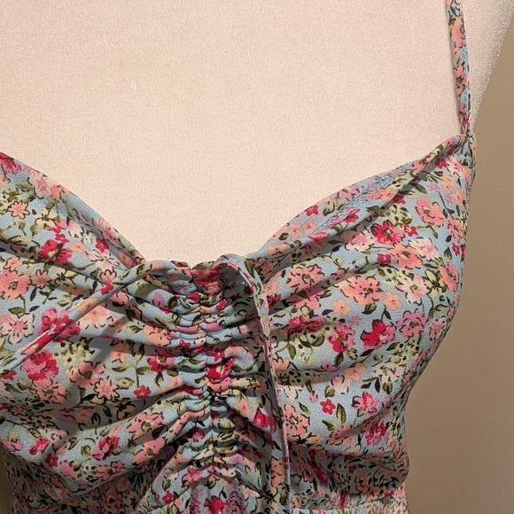 Almost Famous Multicolor Floral Maxi Dress With Spaghetti Straps - Picture 8 of 16